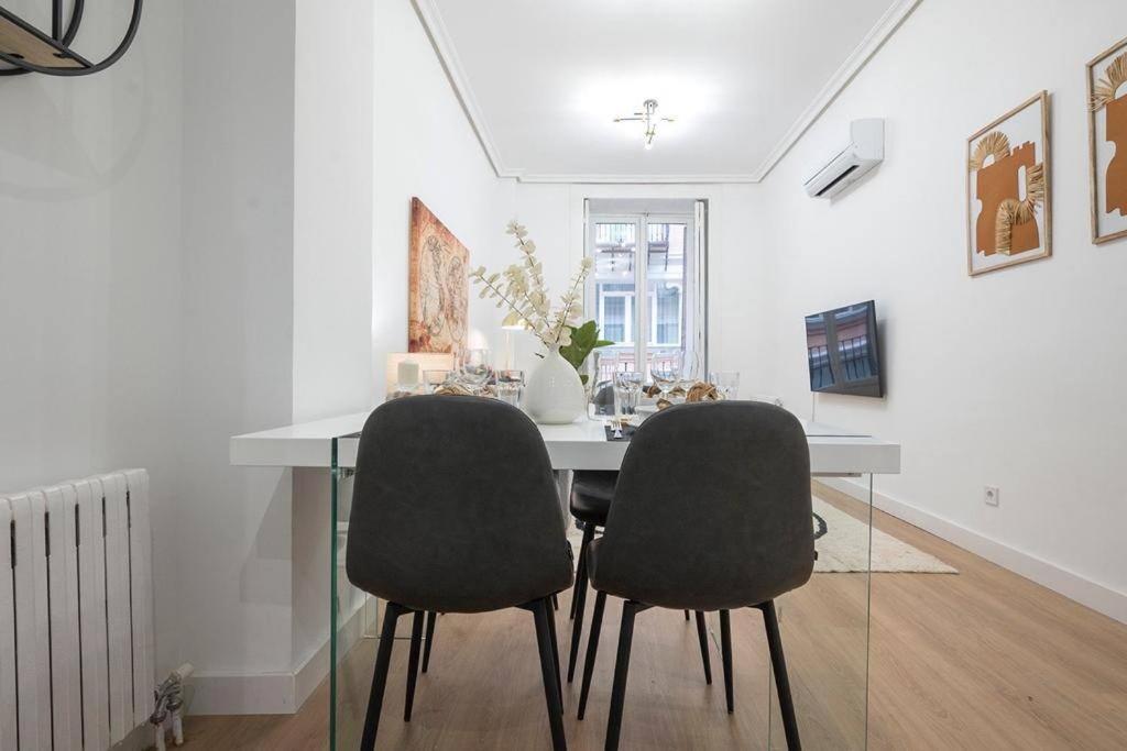 Apartamento De Lujo En Gran Via Apartment Madrid Exterior foto