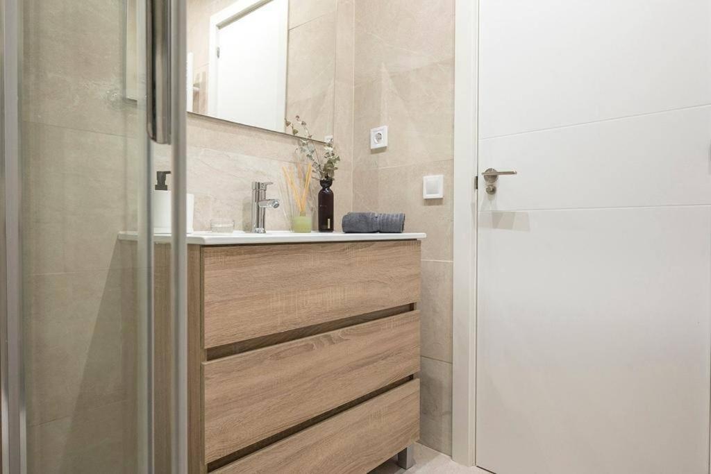 Apartamento De Lujo En Gran Via Apartment Madrid Exterior foto