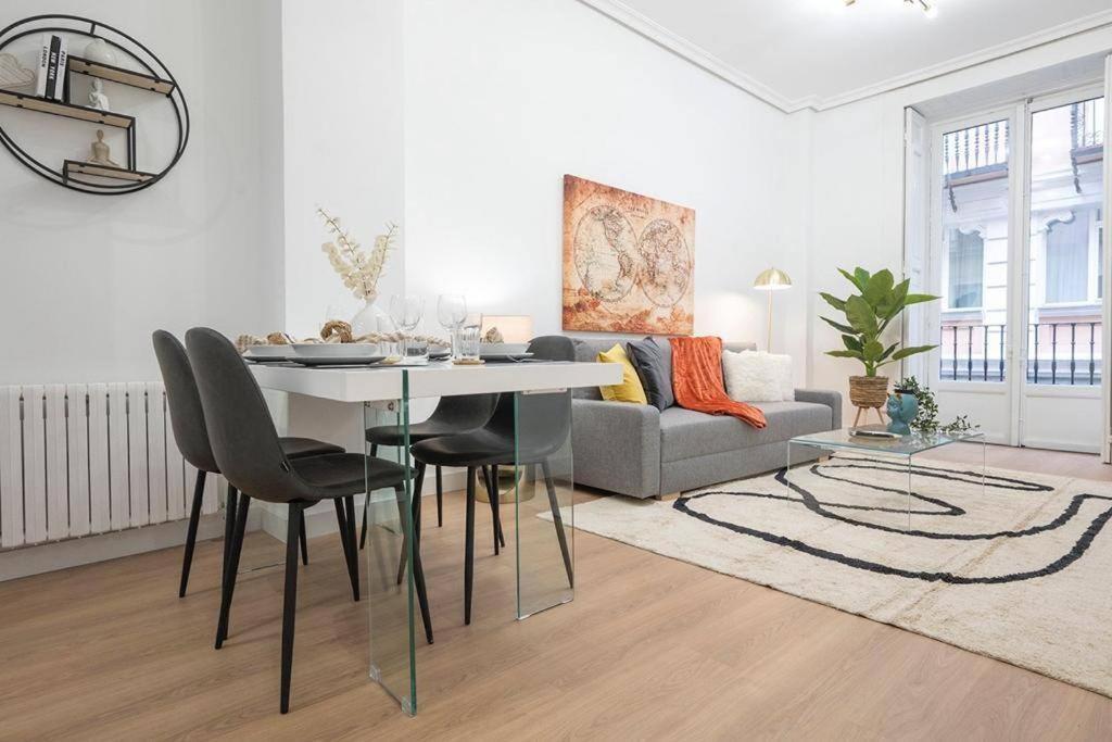 Apartamento De Lujo En Gran Via Apartment Madrid Exterior foto